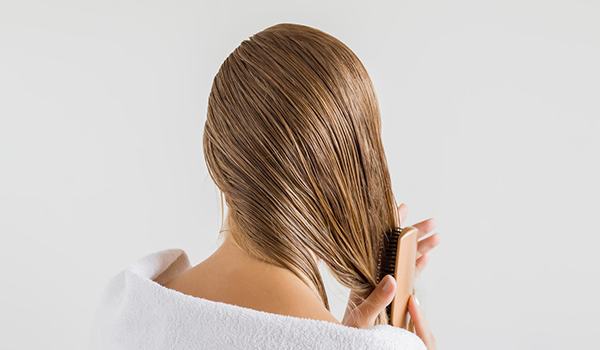 علاج قشرة الشعر الدهني بالخل