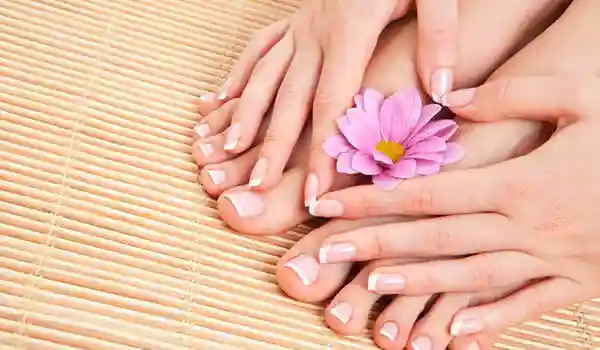 كيفية العناية بالأظافر وتطويلها بسرعة - 3 وصفات طبيعية نصائح مهمة للعناية بالأظافر وتطويلها